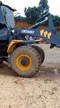Imagem CARREGADOR FRONTAL (PINHA)