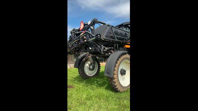 Imagem Pulverizador Valtra BS3330H seminovo