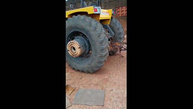 Imagem Trator CBT 8440 4x2 Turbinado