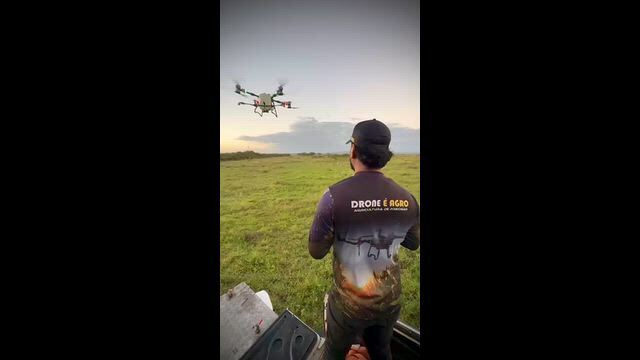 Imagem Pulverização com drone melhor oferta