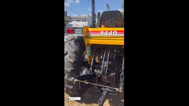 Imagem Trator Cbt 8440