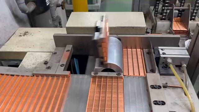 Imagem Encartuchadeira 1000 Caixas/Hora para Grampos 26/6 - Sistema Mecânico/Pneumático