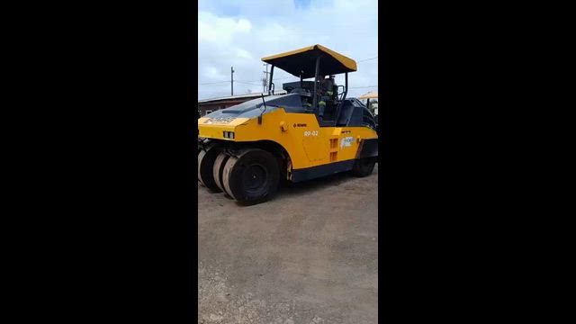 Imagem Rolo de pneus