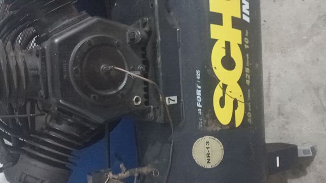 Imagem Compressor industrial
