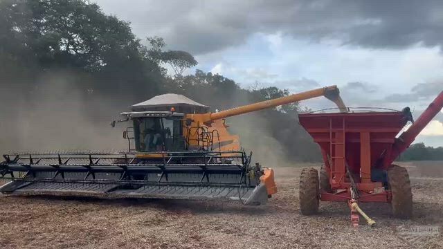 Imagem COLHEITADEIRA VALTRA BC 7500