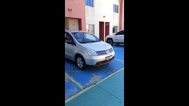 Imagem Nissan livina completo