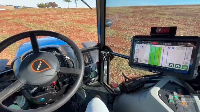 Imagem Piloto Automático - CHCNAV NX510 RTX TRIMBLE