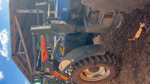 Imagem Trator NewHolland 7630