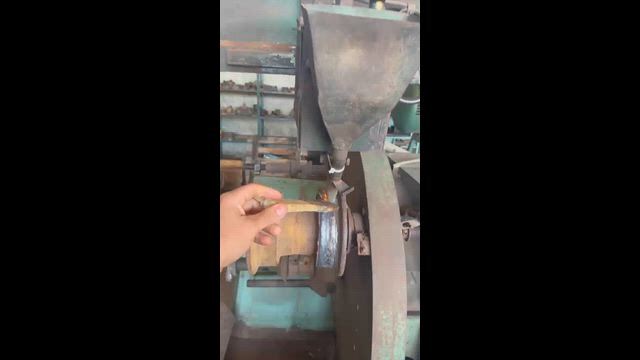 Imagem Maquina de Solda de Arco Submerso Lincoln usada funcionando perfeitamente