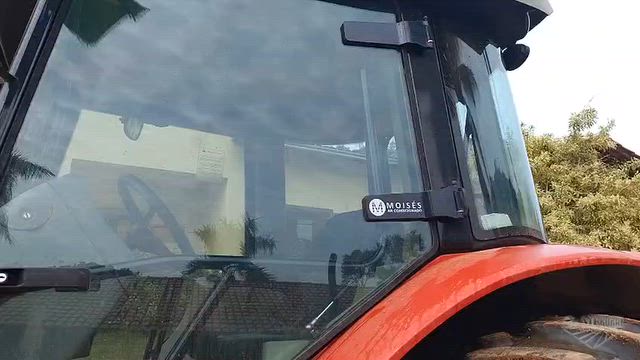 Imagem Trator Massey Ferguson 4292 2012 Cabinado Original – 105 CV