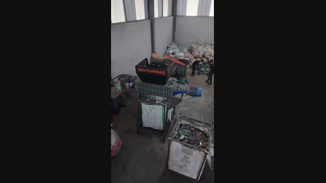 Imagem TRITURADOR SHREDDER PARA RESÍDUOS ELETRÔNICOS