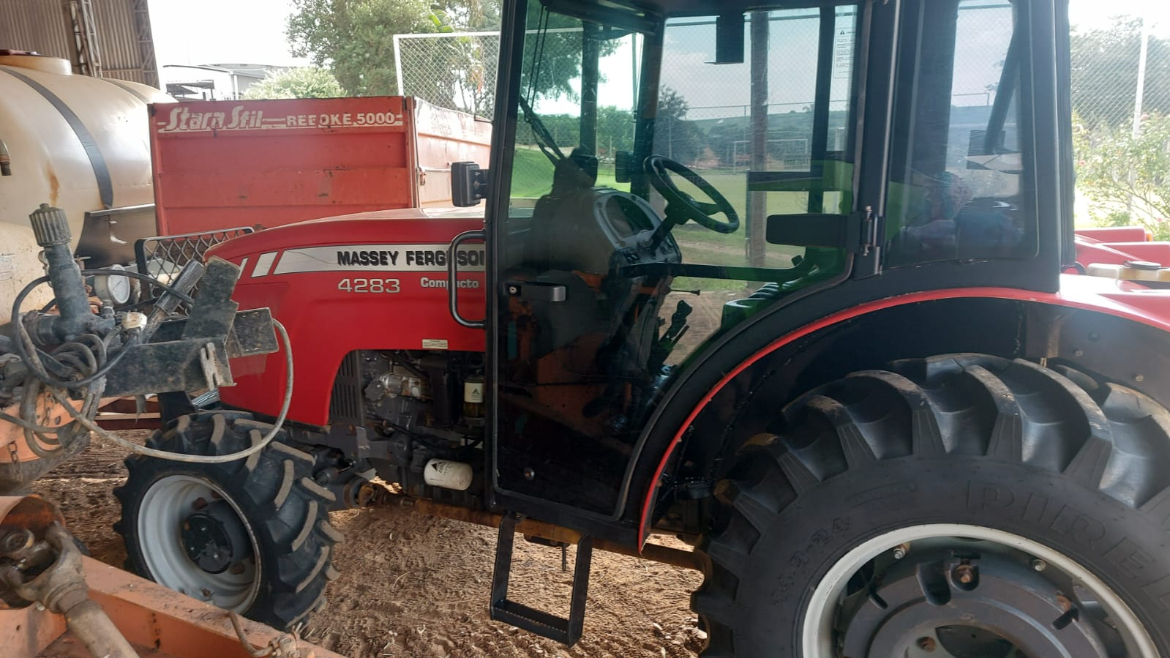 Trator 4283 4X4 Ano | Preço Venda Compra - MF Rural