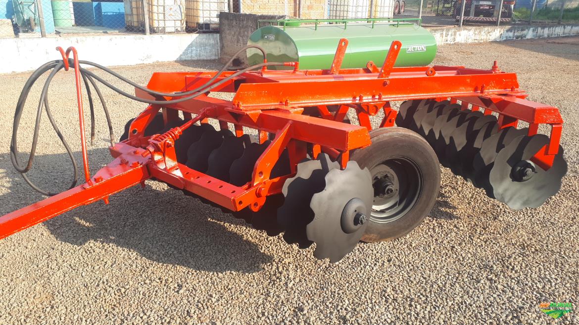 Grade Aradora cr 20 Discos 26 Polegadas Marca Sm em Limeira SP à 333718